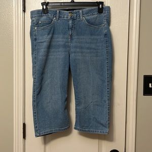 Rafella Capri Jeans.   Size 14